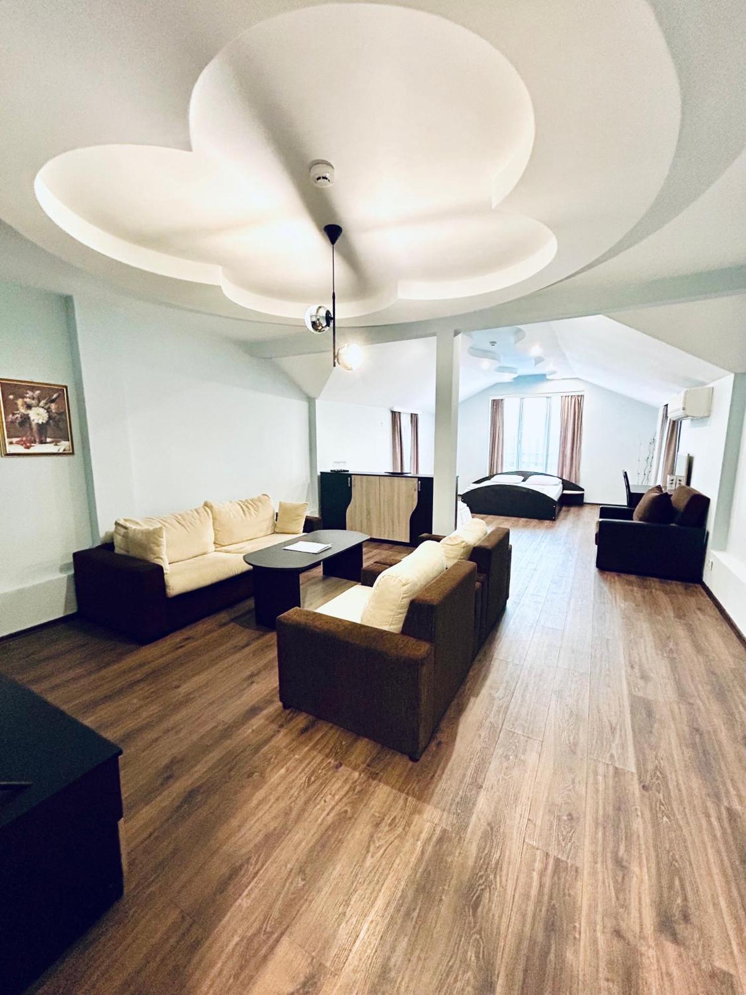 Meatsa Hotel Kŭrdzhali Esterno foto