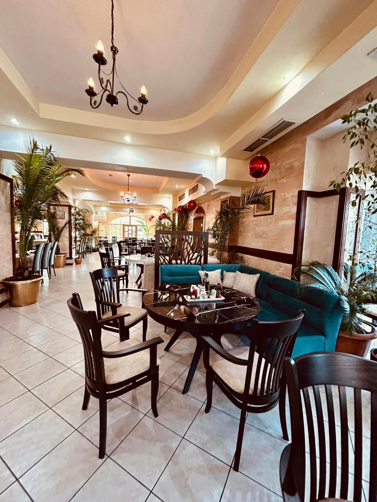 Meatsa Hotel Kŭrdzhali Esterno foto