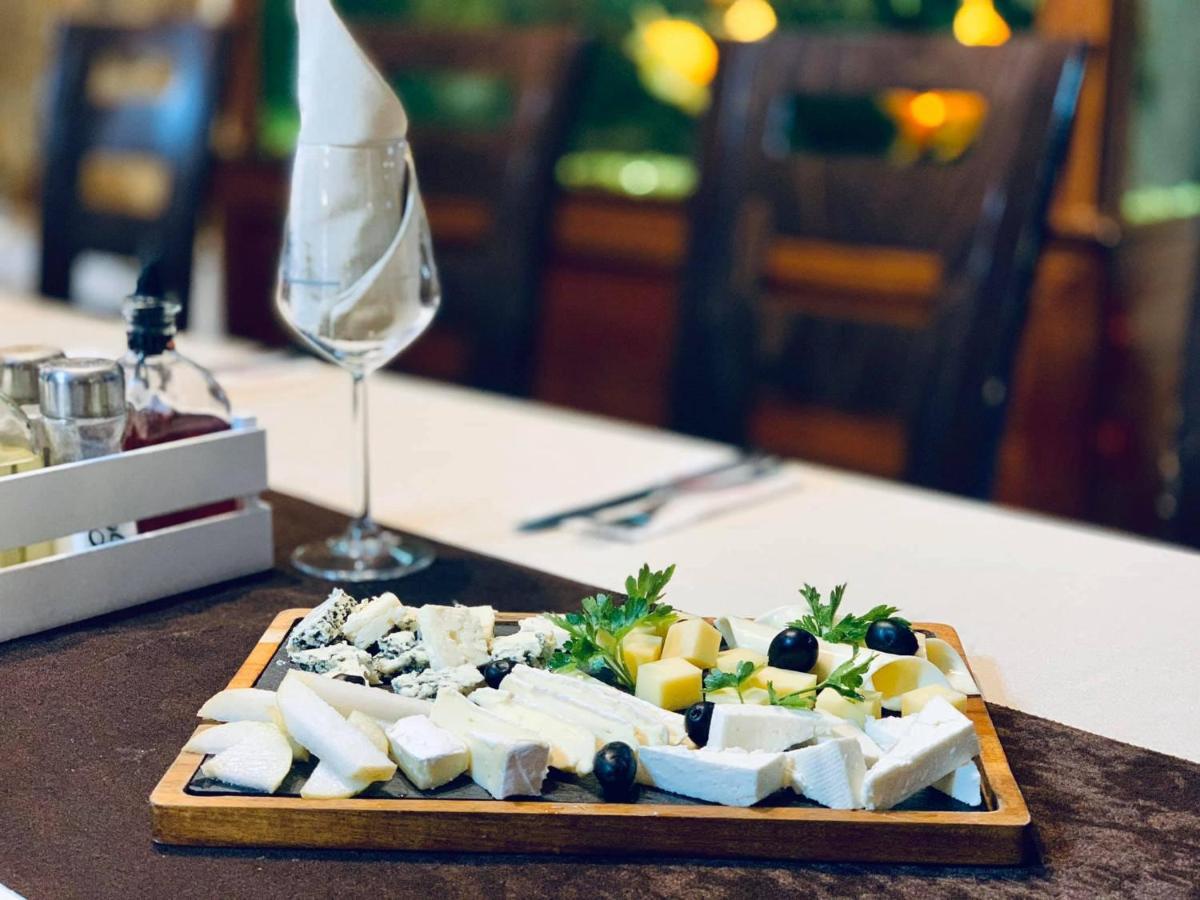 Meatsa Hotel Kŭrdzhali Esterno foto